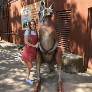 Aloha!! I’m Christine 🌺